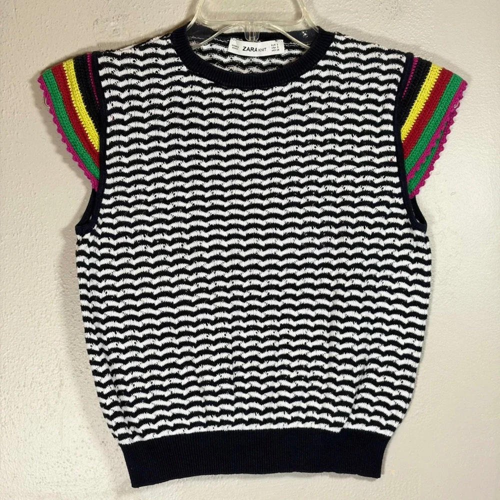 Zara Knit Womens Small Black White Chevron Sweater Vest Rainbow Crochet Sleeves